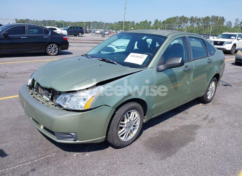 Photo 2 of 2008 Ford Focus SE/SES (VIN 1FAHP35N98W252459)