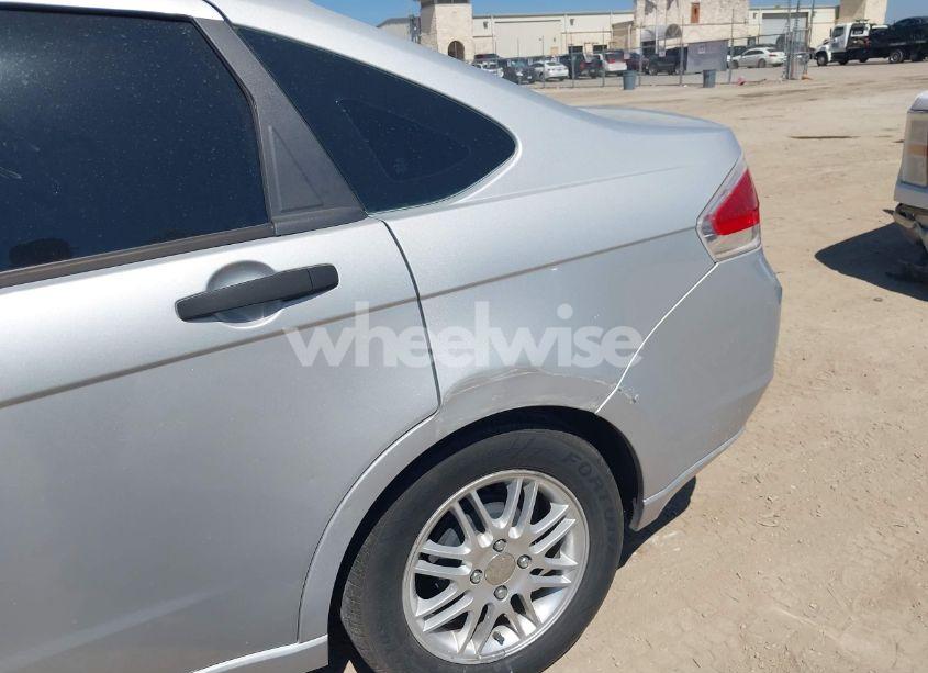 Photo 6 of 2008 Ford Focus SE/SES (VIN 1FAHP35N98W266720)