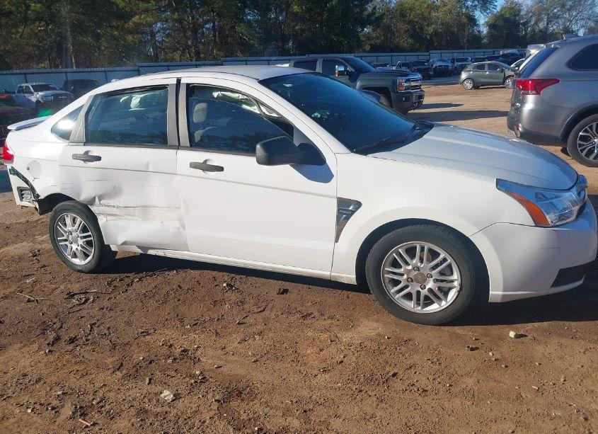 2008 Ford Focus SE/SES (VIN 1FAHP35N98W272386) main photo