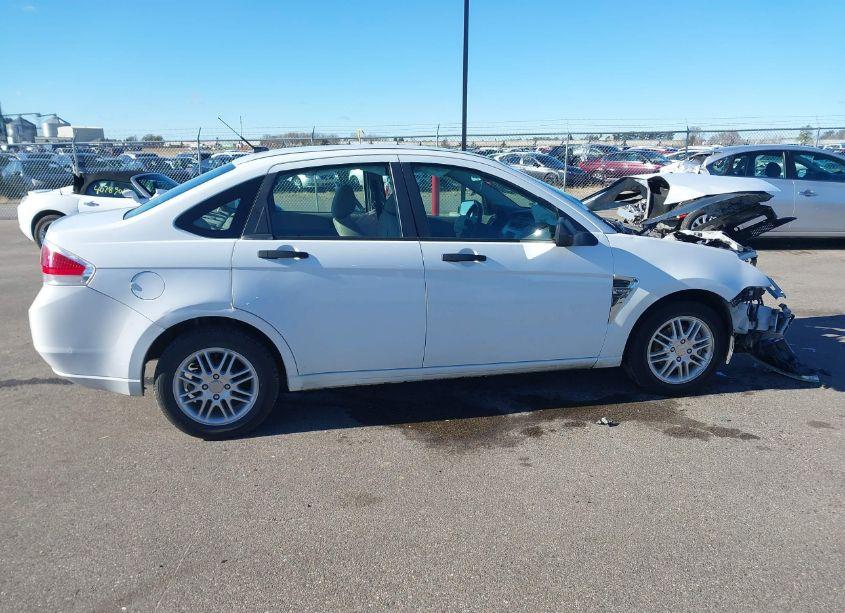 Photo 14 of 2008 Ford Focus SE/SES (VIN 1FAHP35N98W272579)