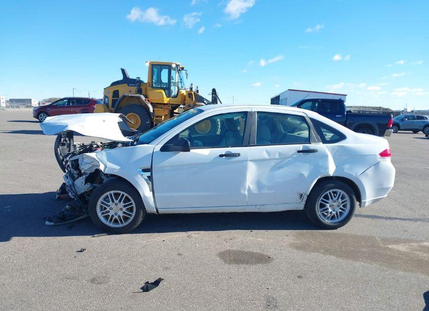 Photo 15 of 2008 Ford Focus SE/SES (VIN 1FAHP35N98W272579)