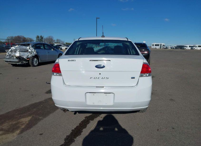 Photo 17 of 2008 Ford Focus SE/SES (VIN 1FAHP35N98W272579)