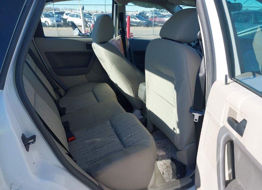 Photo 8 of 2008 Ford Focus SE/SES (VIN 1FAHP35N98W272579)