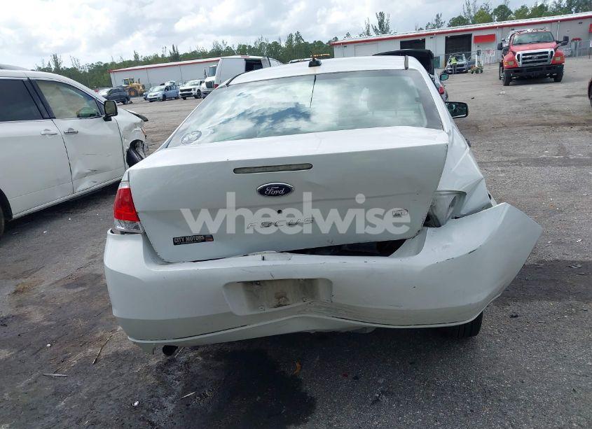 Photo 16 of 2008 Ford Focus SE/SES (VIN 1FAHP35N98W280147)