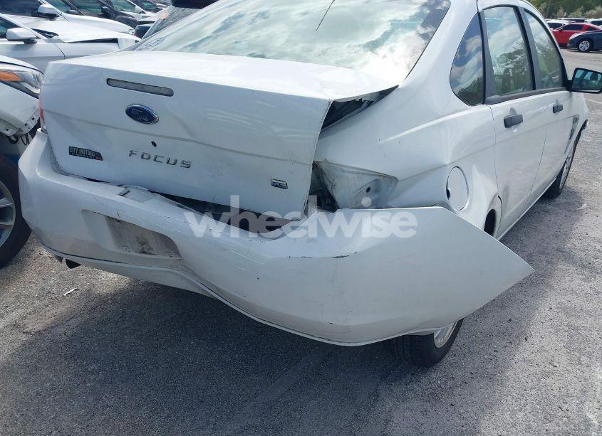 Photo 17 of 2008 Ford Focus SE/SES (VIN 1FAHP35N98W280147)