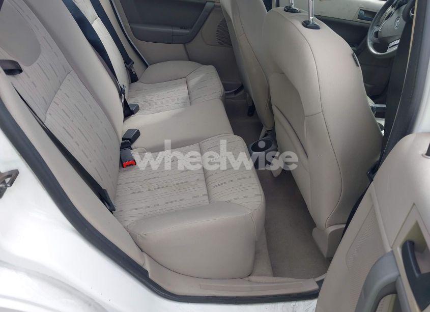 Photo 8 of 2008 Ford Focus SE/SES (VIN 1FAHP35N98W280147)