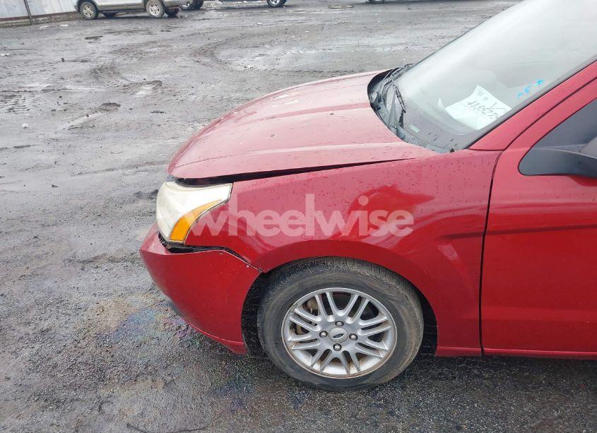 Photo 16 of 2009 Ford Focus SE (VIN 1FAHP35N99W103034)