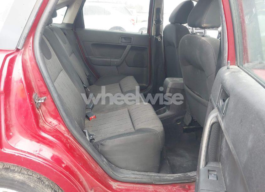 Photo 8 of 2009 Ford Focus SE (VIN 1FAHP35N99W103034)