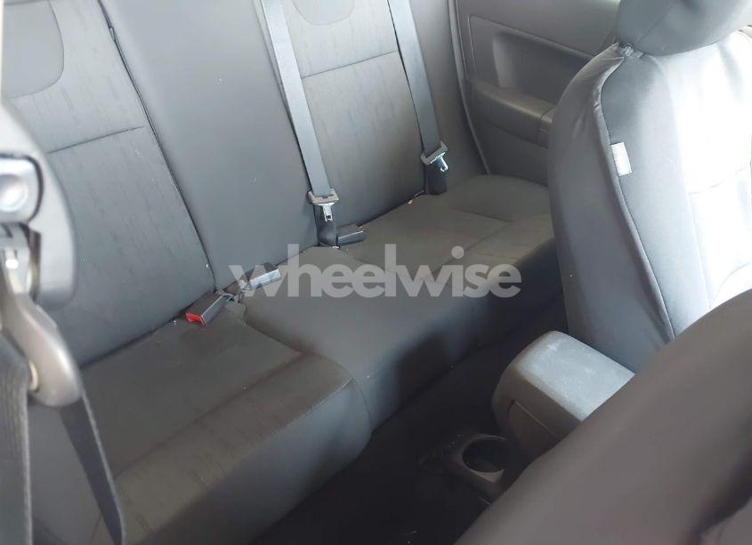 Photo 8 of 2009 Ford Focus SE (VIN 1FAHP35N99W115782)