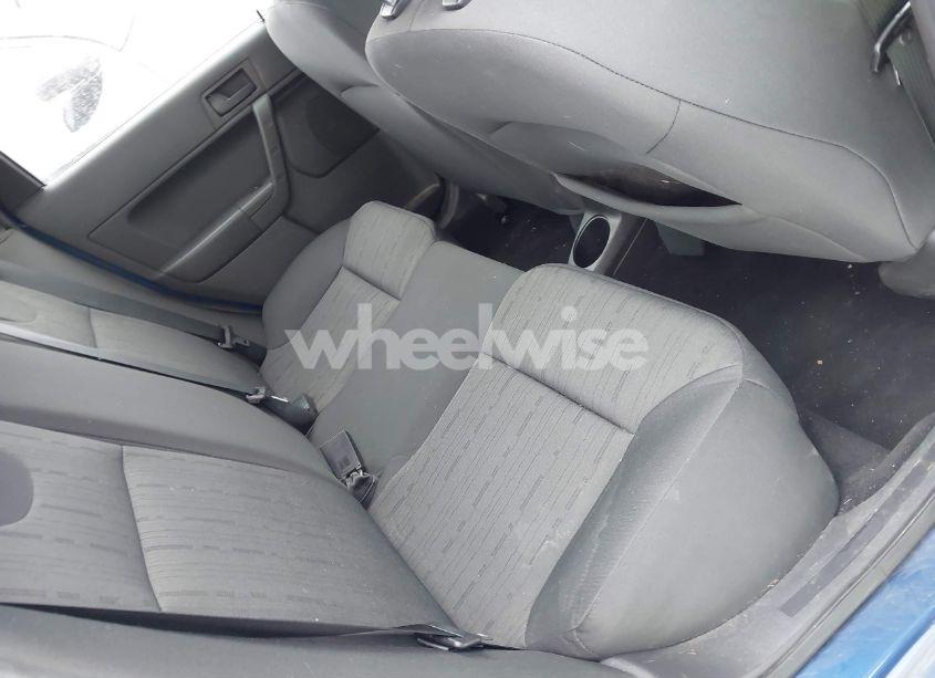 Photo 8 of 2009 Ford Focus SE (VIN 1FAHP35N99W164626)