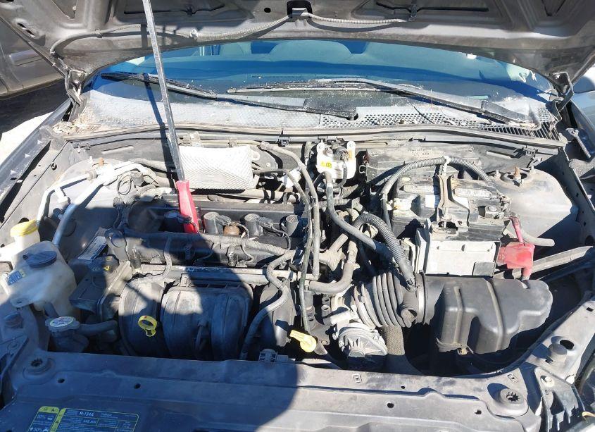 Photo 10 of 2009 Ford Focus SE (VIN 1FAHP35N99W180339)