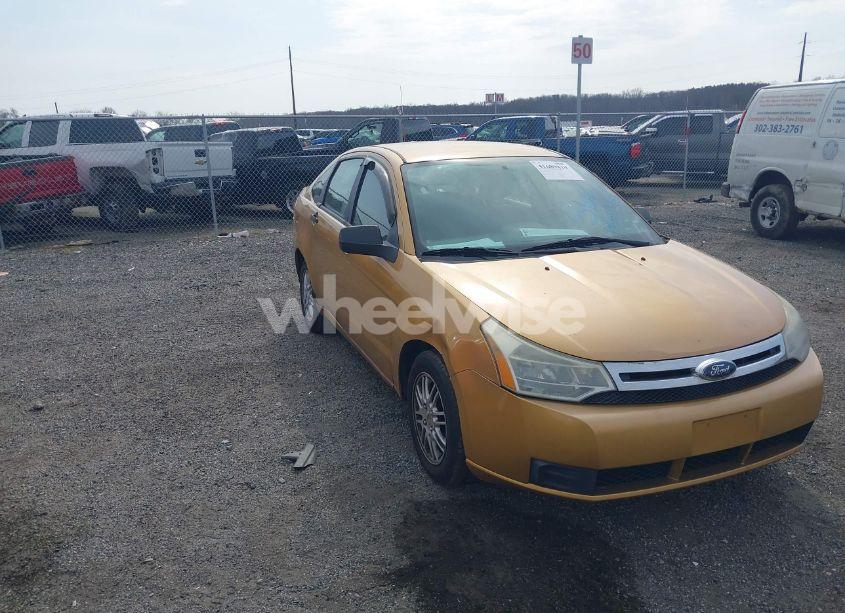 2009 Ford Focus SE (VIN 1FAHP35N99W209046) main photo