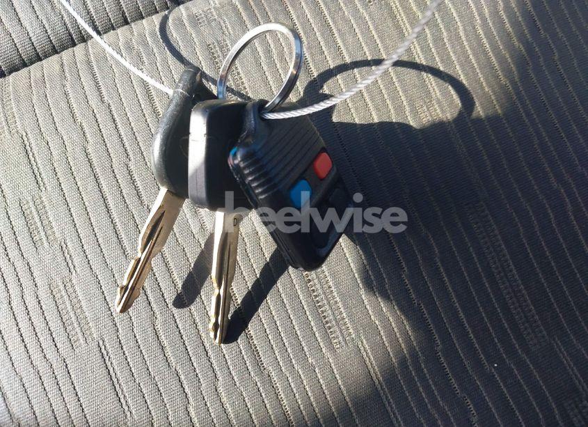 Photo 11 of 2009 Ford Focus SE (VIN 1FAHP35N99W221780)