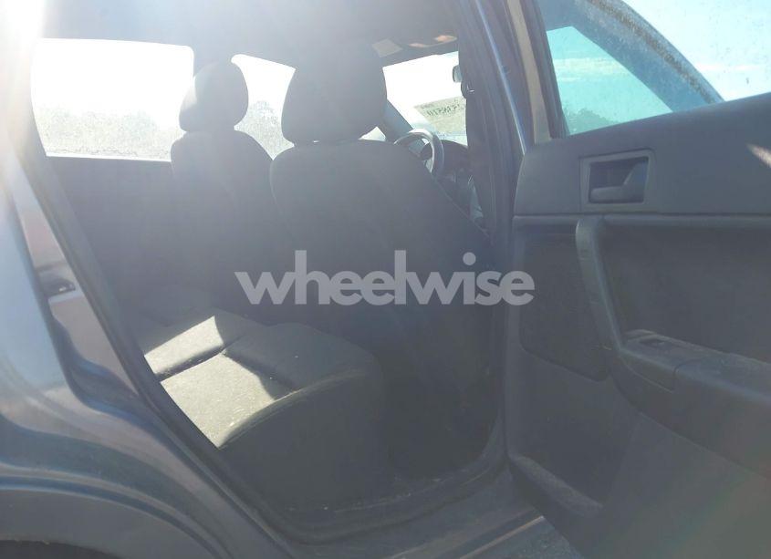 Photo 8 of 2009 Ford Focus SE (VIN 1FAHP35N99W221780)