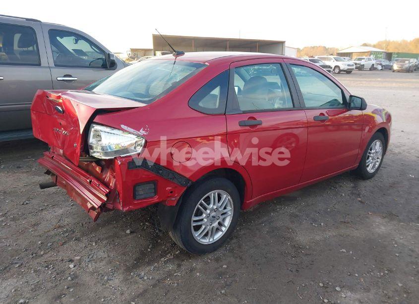 Photo 4 of 2009 Ford Focus SE (VIN 1FAHP35N99W268078)
