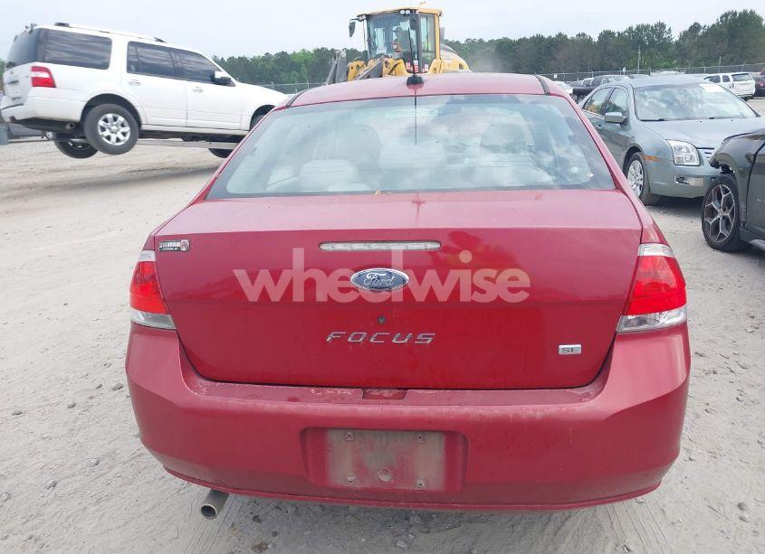 Photo 16 of 2009 Ford Focus SE (VIN 1FAHP35N99W270400)