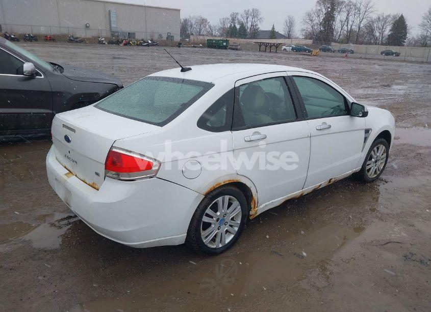 Photo 4 of 2008 Ford Focus SE/SES (VIN 1FAHP35NX8W111609)