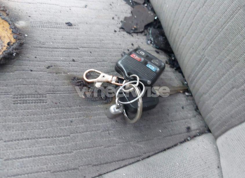 Photo 11 of 2008 Ford Focus SE/SES (VIN 1FAHP35NX8W182891)