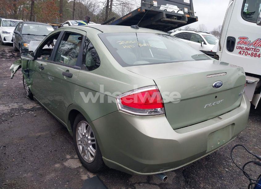 Photo 3 of 2008 Ford Focus SE/SES (VIN 1FAHP35NX8W182891)