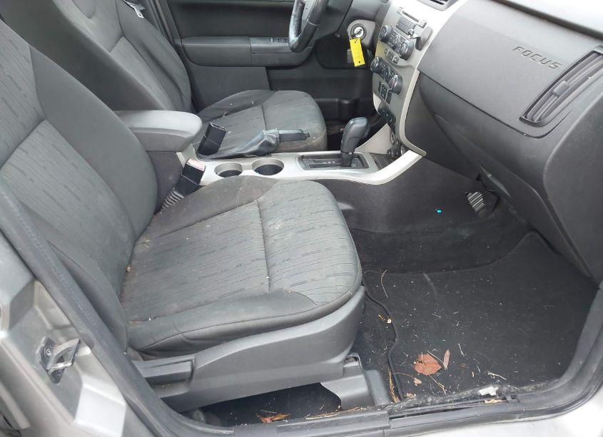 Photo 5 of 2008 Ford Focus SE/SES (VIN 1FAHP35NX8W217090)