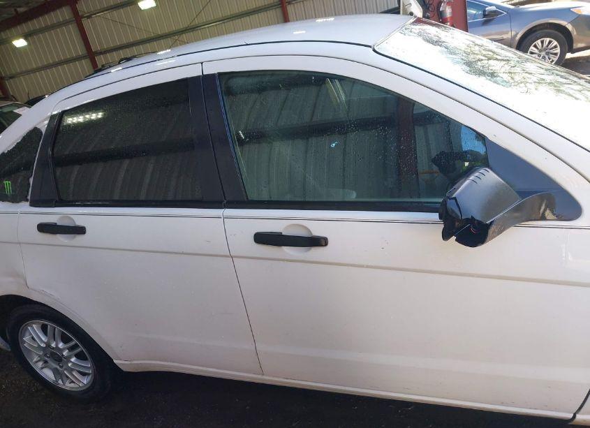 Photo 12 of 2008 Ford Focus SE/SES (VIN 1FAHP35NX8W273949)