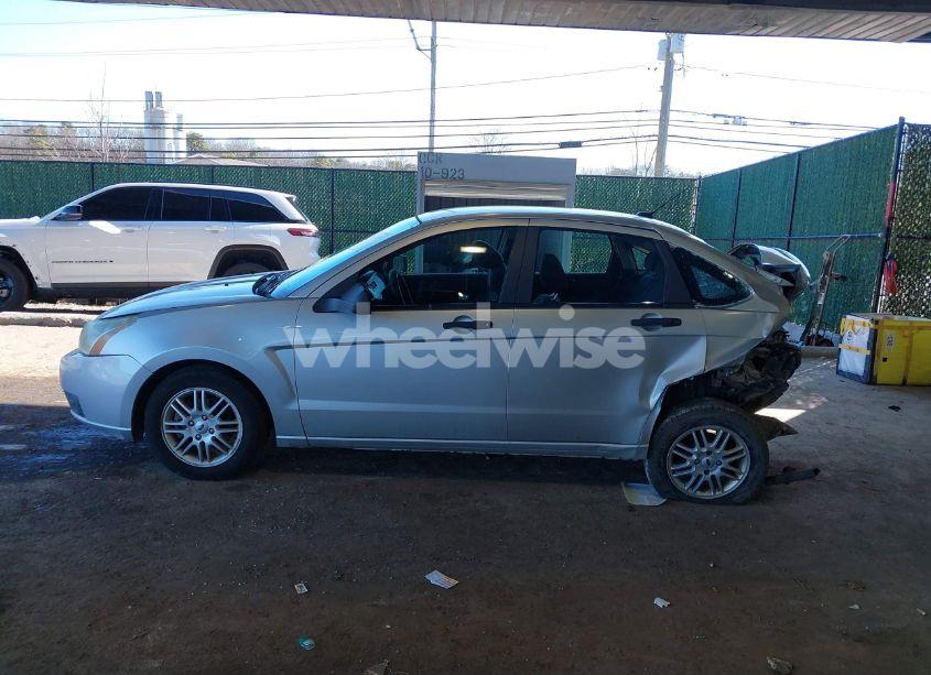 Photo 14 of 2009 Ford Focus SE (VIN 1FAHP35NX9W138763)