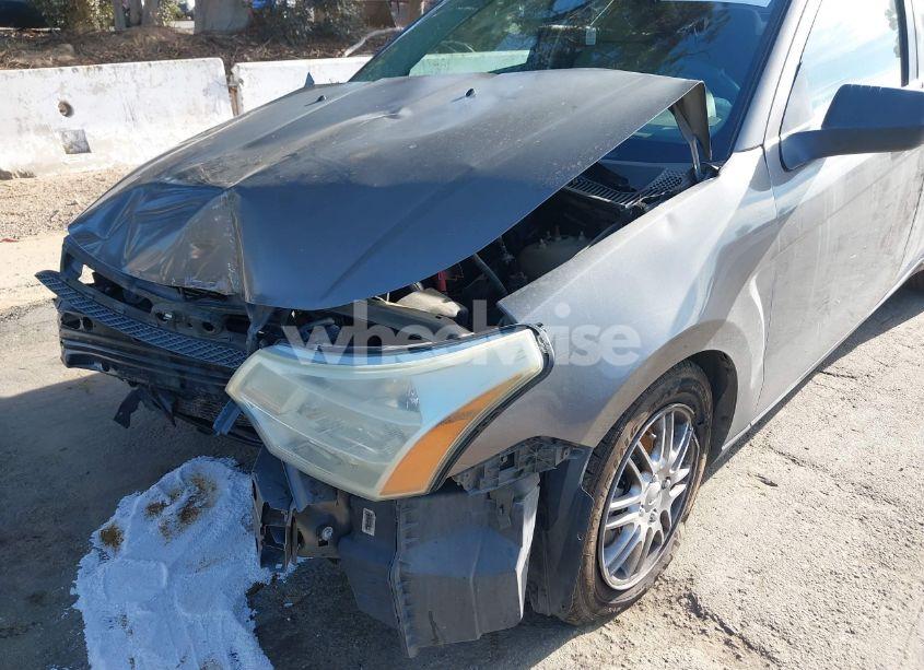 Photo 6 of 2009 Ford Focus SE (VIN 1FAHP35NX9W148886)