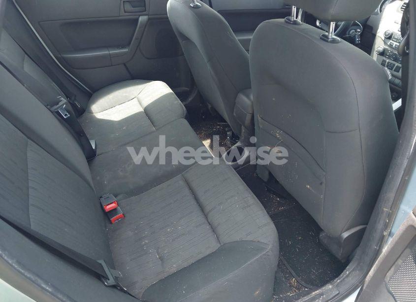 Photo 8 of 2009 Ford Focus SE (VIN 1FAHP35NX9W203076)