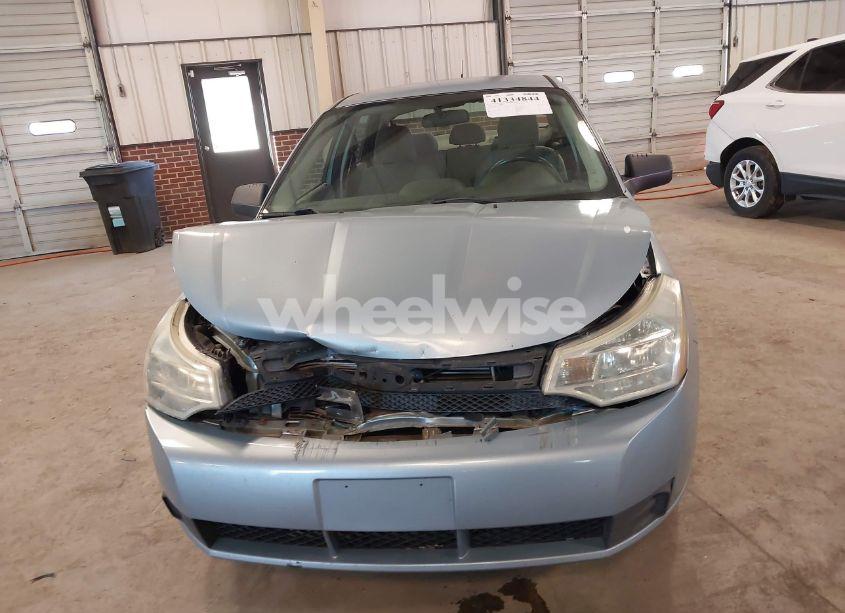 Photo 11 of 2009 Ford Focus SE (VIN 1FAHP35NX9W206608)