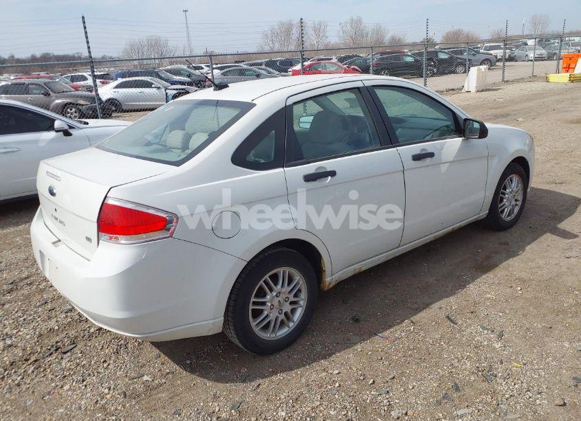 Photo 4 of 2009 Ford Focus SE (VIN 1FAHP35NX9W222968)
