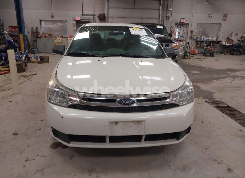 Photo 13 of 2009 Ford Focus SE (VIN 1FAHP35NX9W253248)