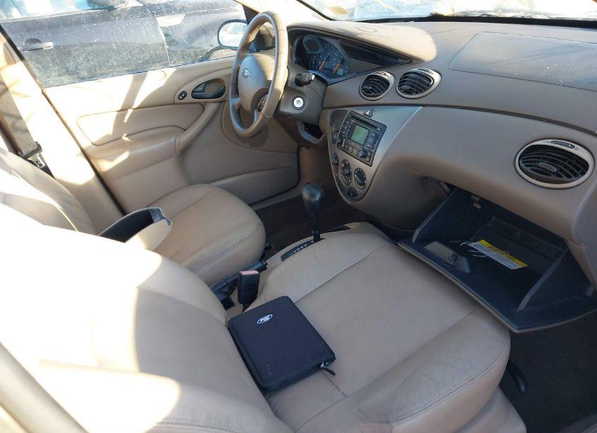 Photo 5 of 2004 Ford Focus ZTW (VIN 1FAHP35Z34W125901)