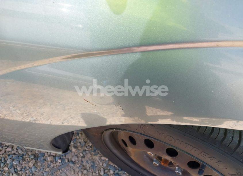 Photo 12 of 2004 Ford Focus SE (VIN 1FAHP36334W177443)