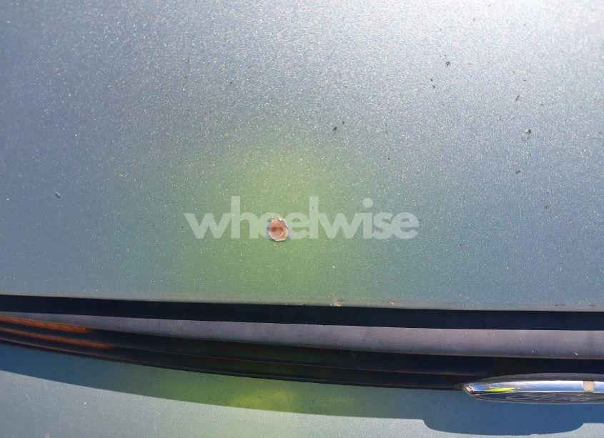 Photo 13 of 2004 Ford Focus SE (VIN 1FAHP36334W177443)