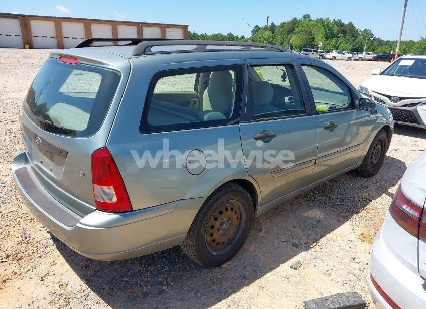 Photo 4 of 2004 Ford Focus SE (VIN 1FAHP36334W177443)