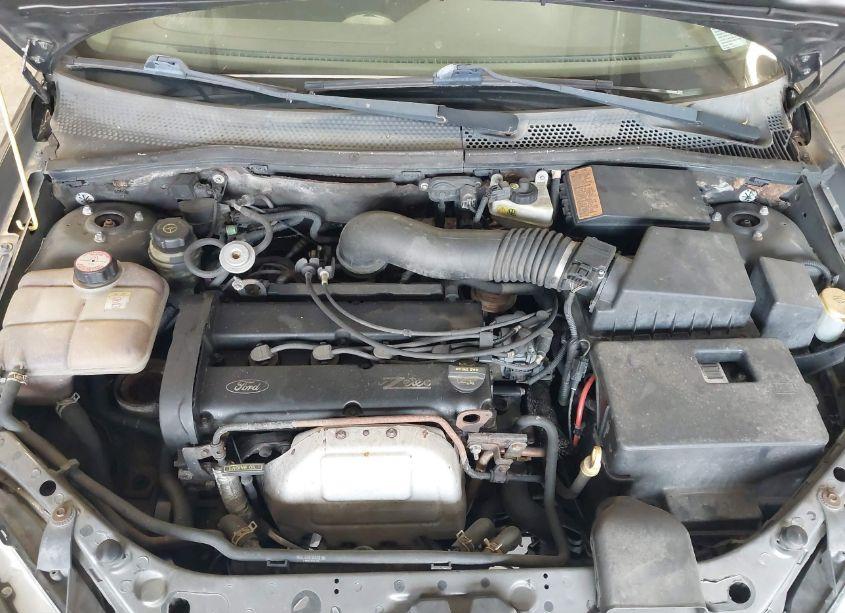 Photo 10 of 2002 Ford Focus SE/ZTW (VIN 1FAHP36362W291448)