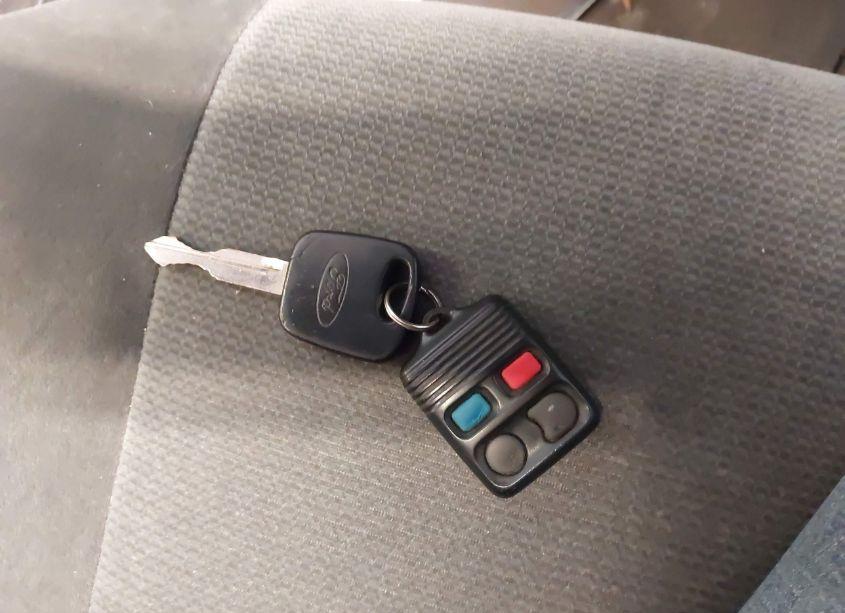 Photo 11 of 2002 Ford Focus SE/ZTW (VIN 1FAHP36362W291448)