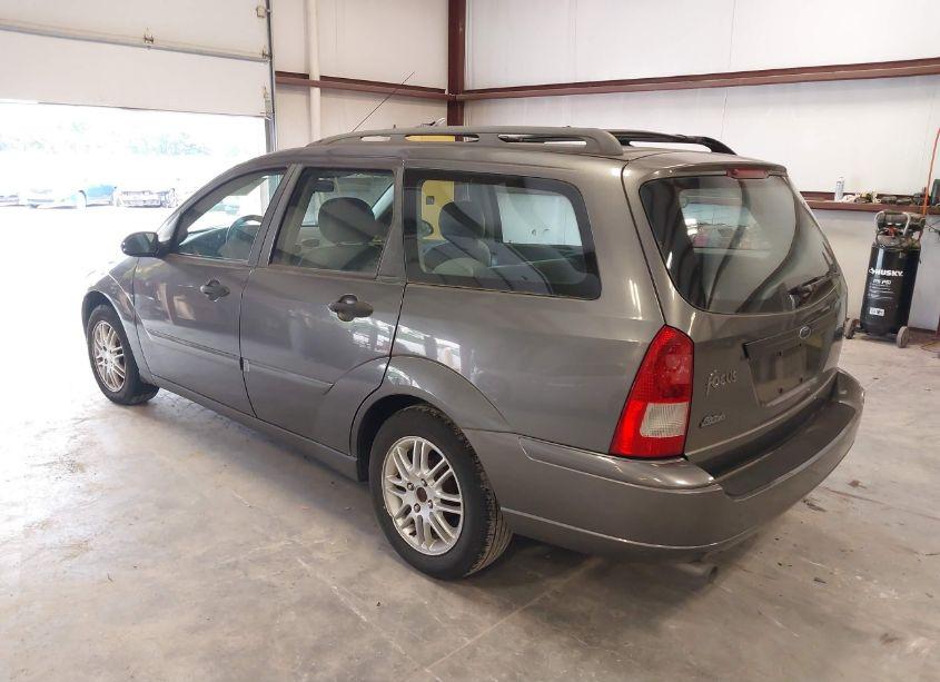 Photo 3 of 2002 Ford Focus SE/ZTW (VIN 1FAHP36362W291448)