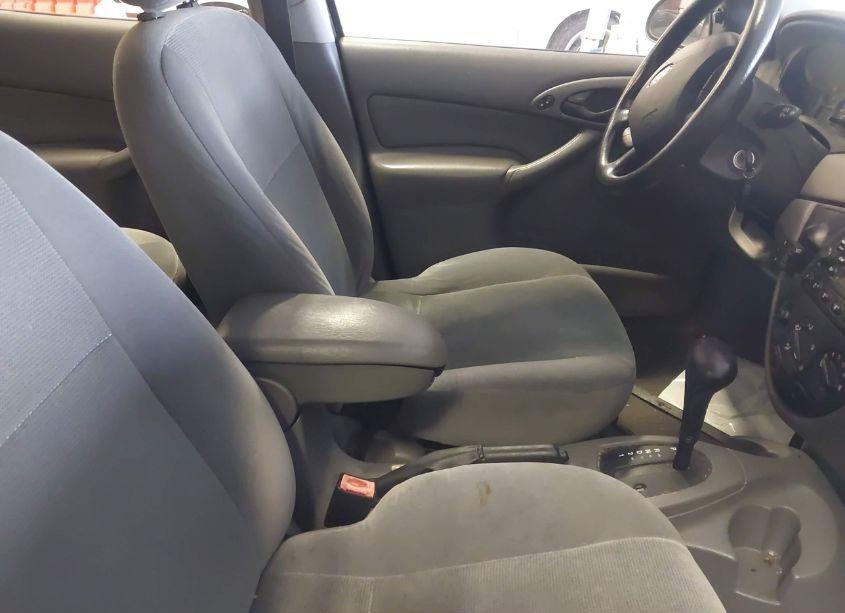 Photo 5 of 2002 Ford Focus SE/ZTW (VIN 1FAHP36362W291448)