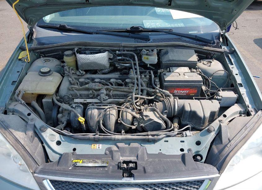 Photo 10 of 2005 Ford Focus ZXW (VIN 1FAHP36N05W239884)