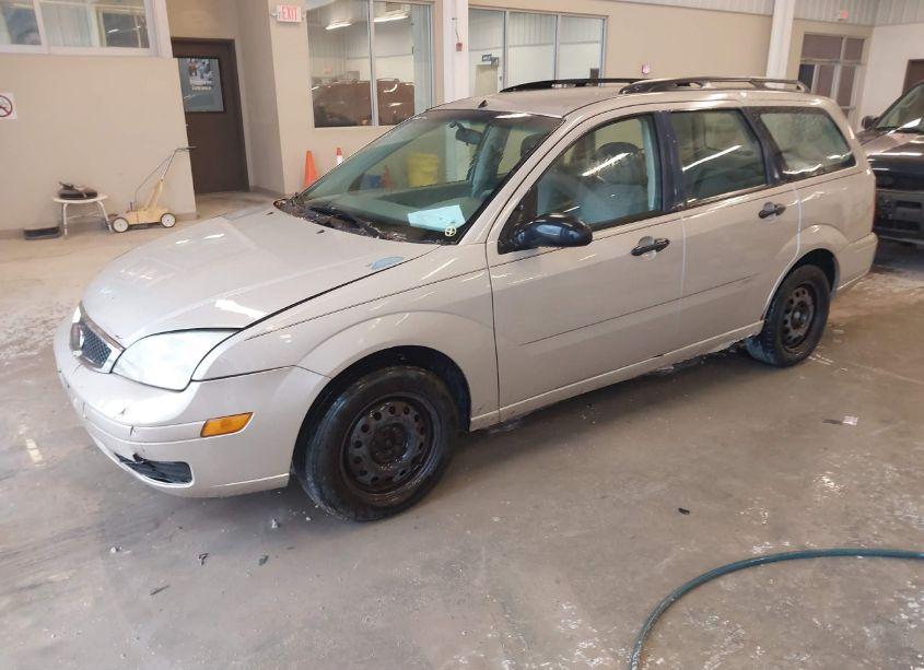 Photo 2 of 2006 Ford Focus ZXW (VIN 1FAHP36N16W190941)