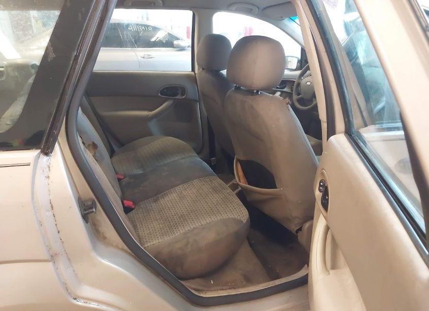 Photo 8 of 2006 Ford Focus ZXW (VIN 1FAHP36N16W190941)