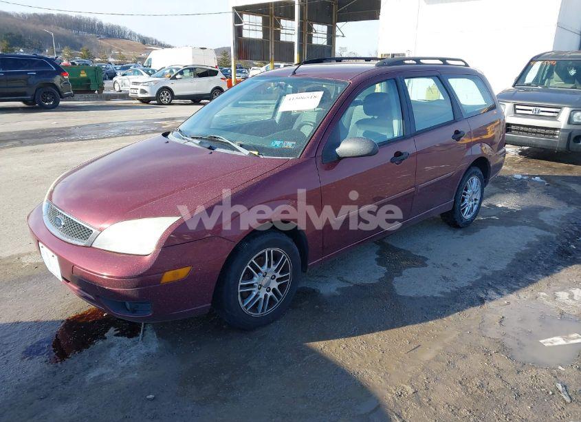 Photo 2 of 2006 Ford Focus ZXW (VIN 1FAHP36N26W157270)
