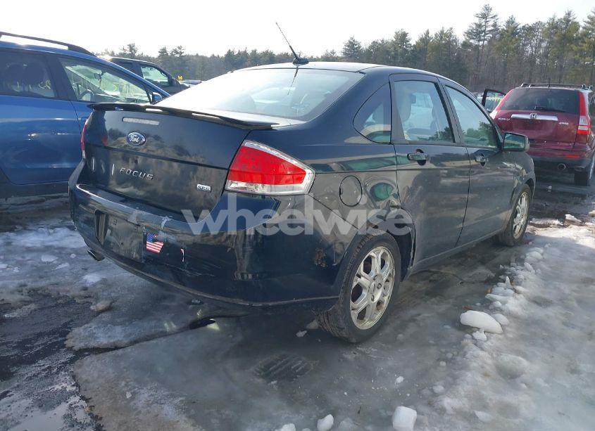 Photo 4 of 2009 Ford Focus SES (VIN 1FAHP36N29W120465)