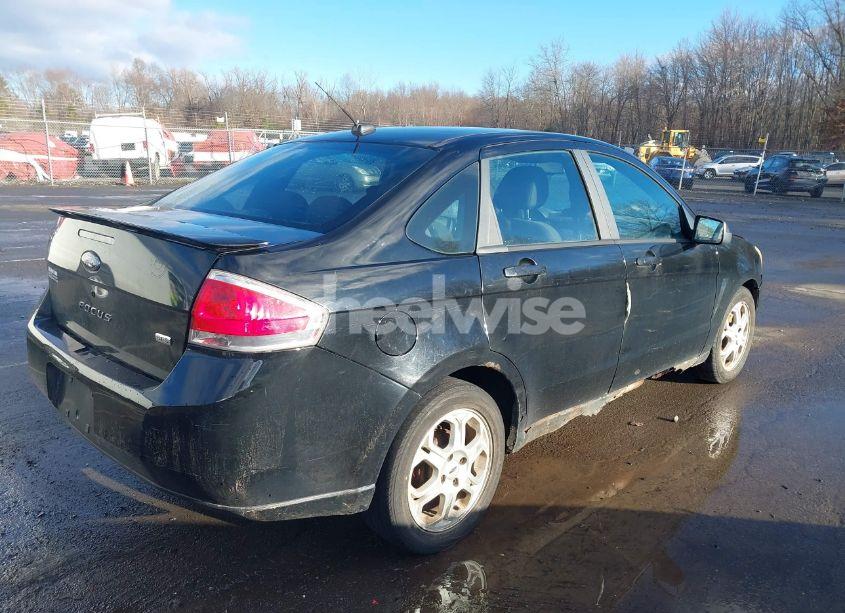 Photo 4 of 2009 Ford Focus SES (VIN 1FAHP36N29W150498)