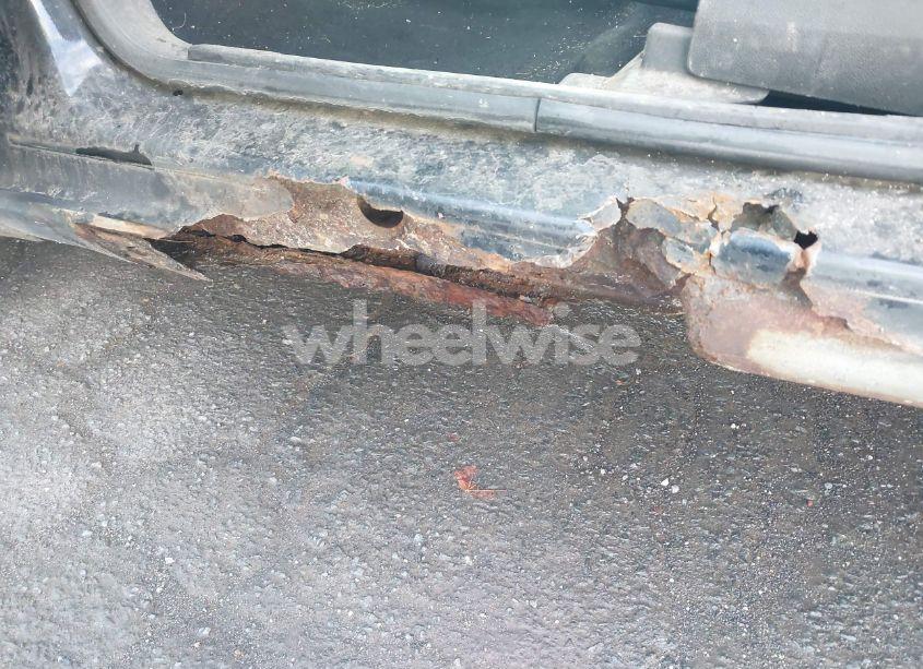 Photo 6 of 2009 Ford Focus SES (VIN 1FAHP36N29W150498)