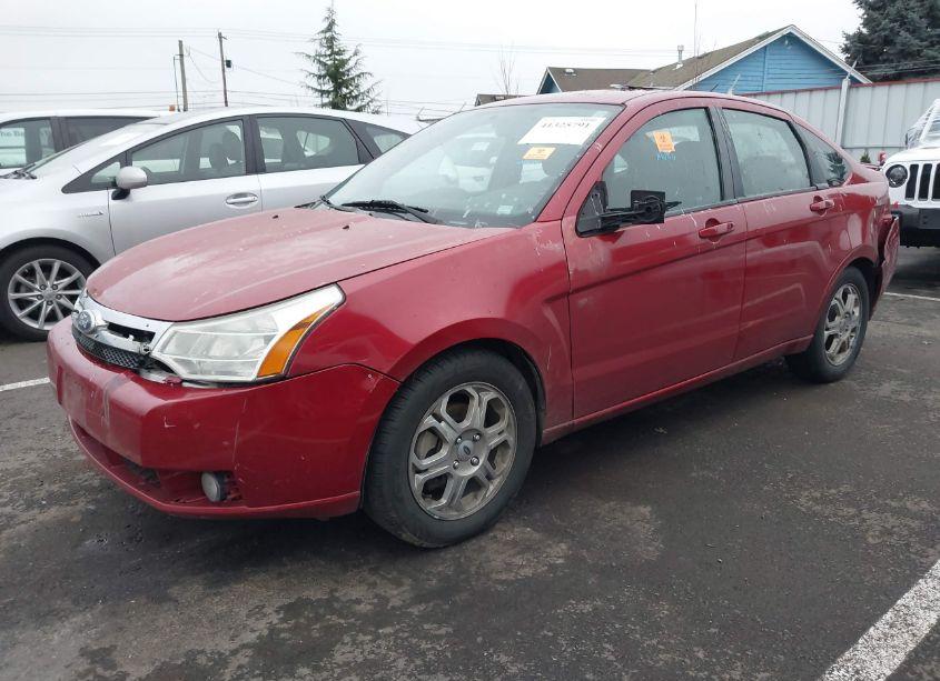 Photo 2 of 2009 Ford Focus SES (VIN 1FAHP36N29W266395)