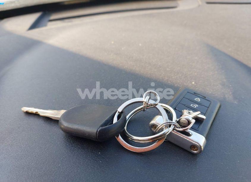 Photo 11 of 2009 Ford Focus SES (VIN 1FAHP36N39W108471)