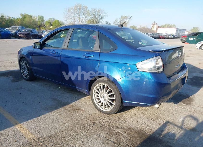 Photo 3 of 2009 Ford Focus SES (VIN 1FAHP36N39W108471)
