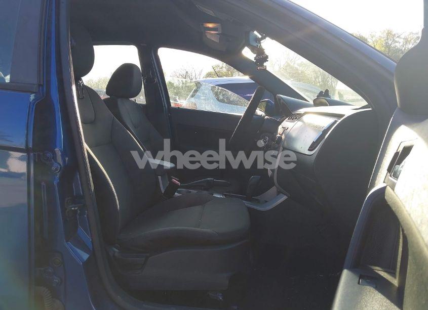 Photo 5 of 2009 Ford Focus SES (VIN 1FAHP36N39W108471)